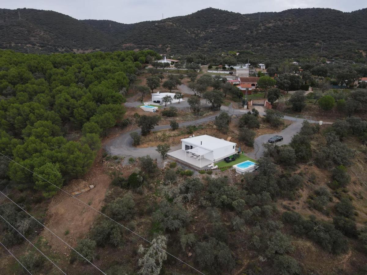 Casa En El Lago.Unmillondeestrellas Villaharta Kültér fotó