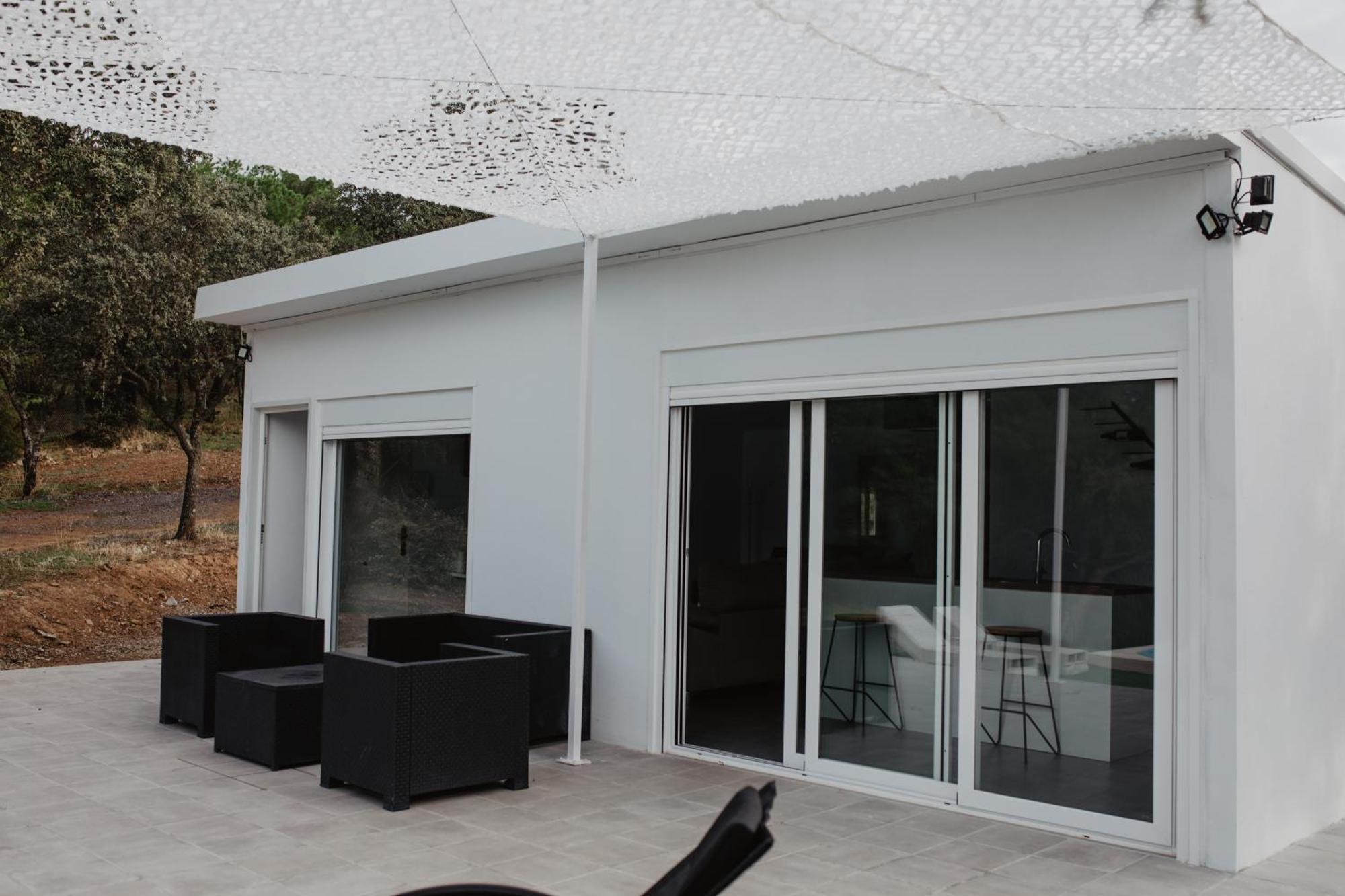 Casa En El Lago.Unmillondeestrellas Villaharta Kültér fotó